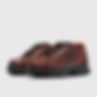 740 Relic Brown Pumpernickel Trainers